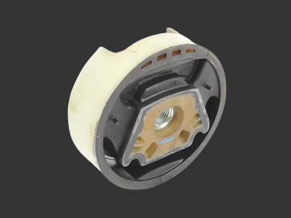 SOPORTE DE MOTOR (Silent block) Con Rosca